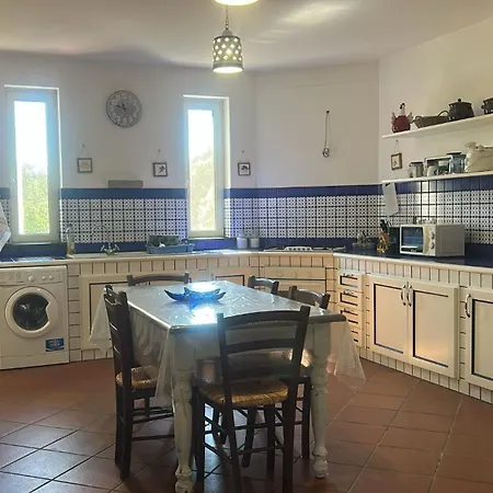 Del Glicine Муро-Леччезе